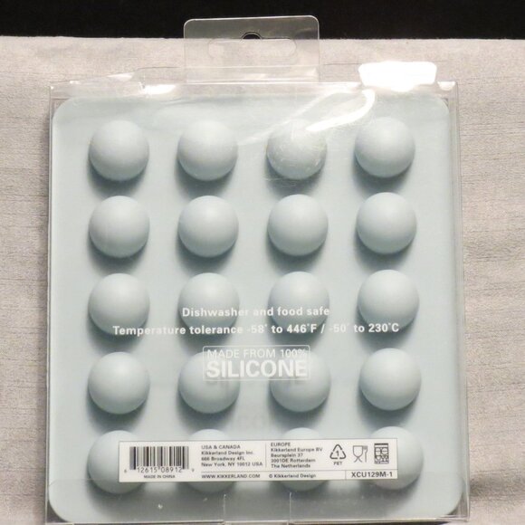 Kikkerland Round/Ball Silicone Ice Tray - Picture 2 of 2